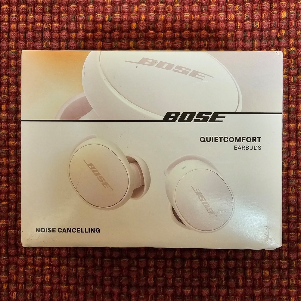 New Bose QuietComfort Earbuds in Petal Pink In-Ear Wireless Bluetooth Headphones